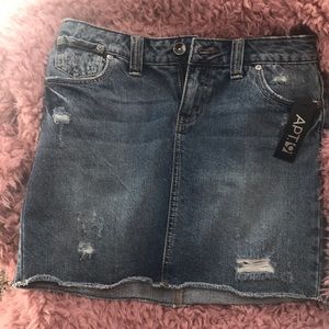 Denim skirt